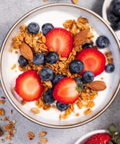 Greek yoghurt with fruits & honey